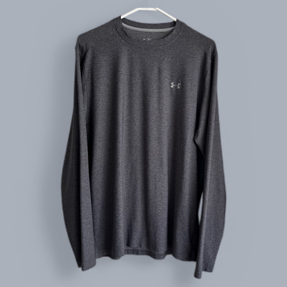 Under Armour MENS Gray Heat Gear Performance Shirt Size M